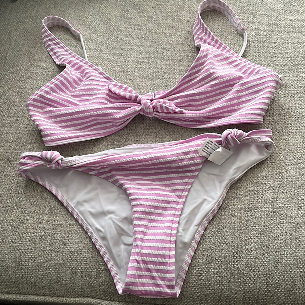 Abercrombie & fitch bikini, never worn, size small